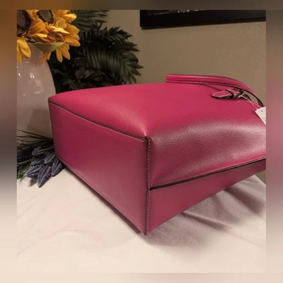 Coach Mollie Leather Tote and Accessory Set in CERISE PINK -NWT - Picture 4 of 13